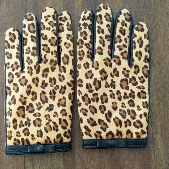 Genuine calf hair and leather leopard gloves - Picture 2 of 7